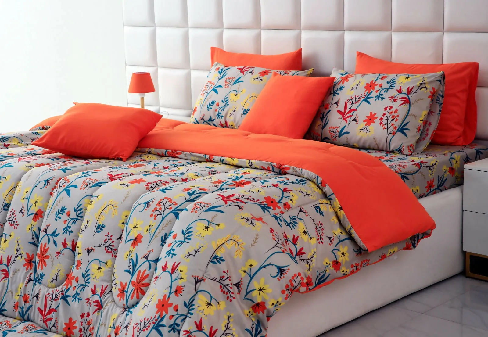 8 PCs Winter Comforter Set-14927 Orange Lilly