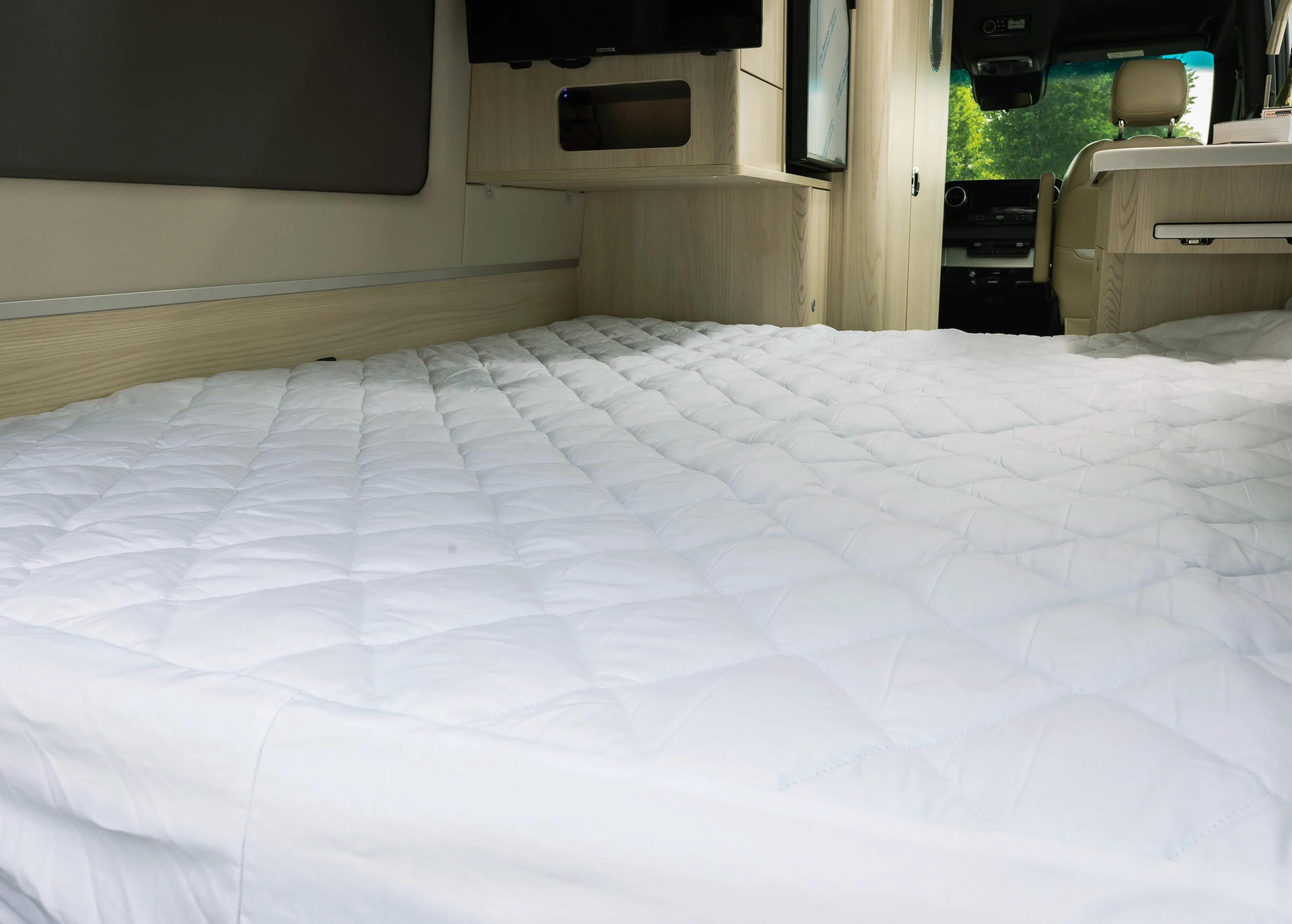 Airstream Mattress Pad for Interstate 19