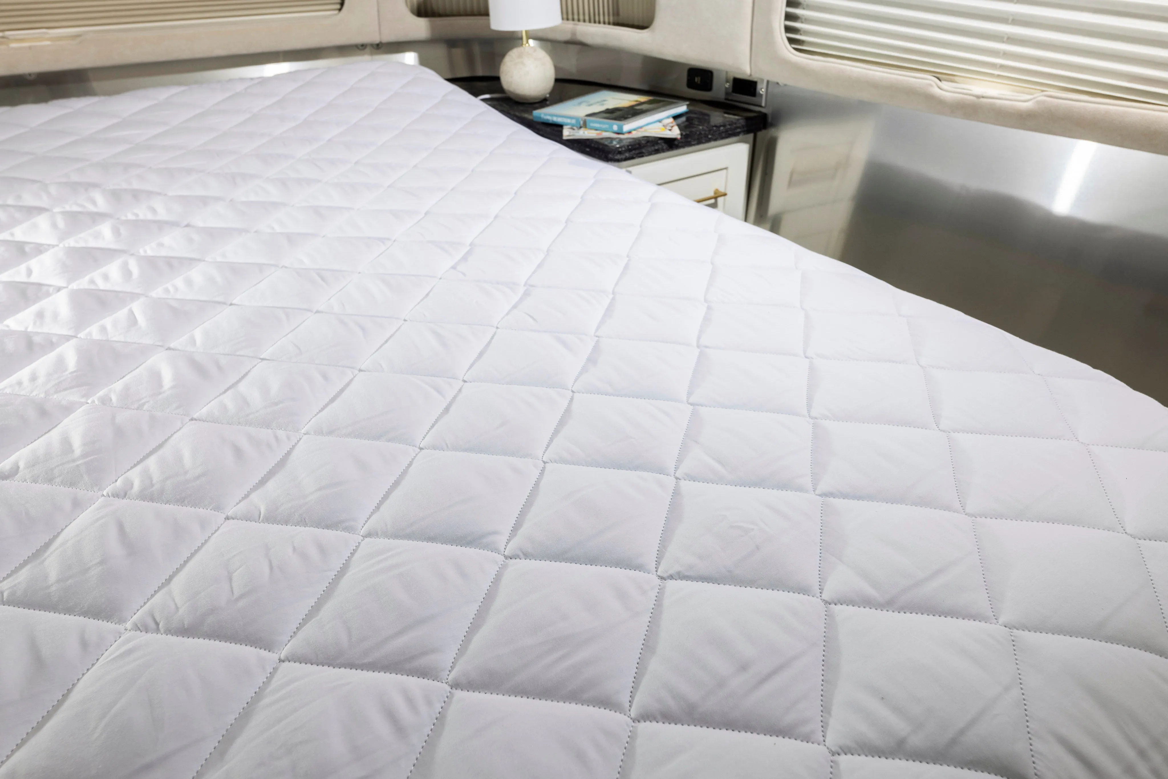 Airstream Mattress Pad for Interstate 19