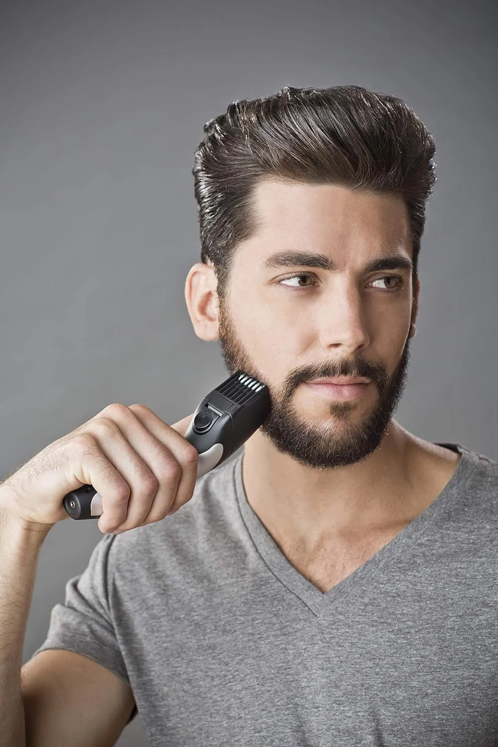 Barba Beard Trimmer (Advanced Ceramic Blades, Pop-up Detail Trimmer, Adjustable Zoom Wheel, 9 Length Settings, Comb Attachment, Cord or Cordless, 40-Minute Runtime) MB320C