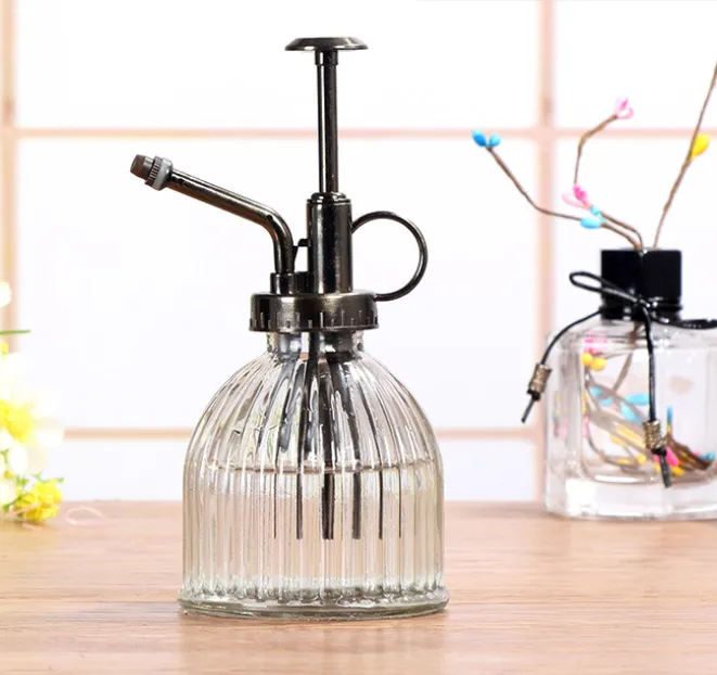 Glass spray bottle