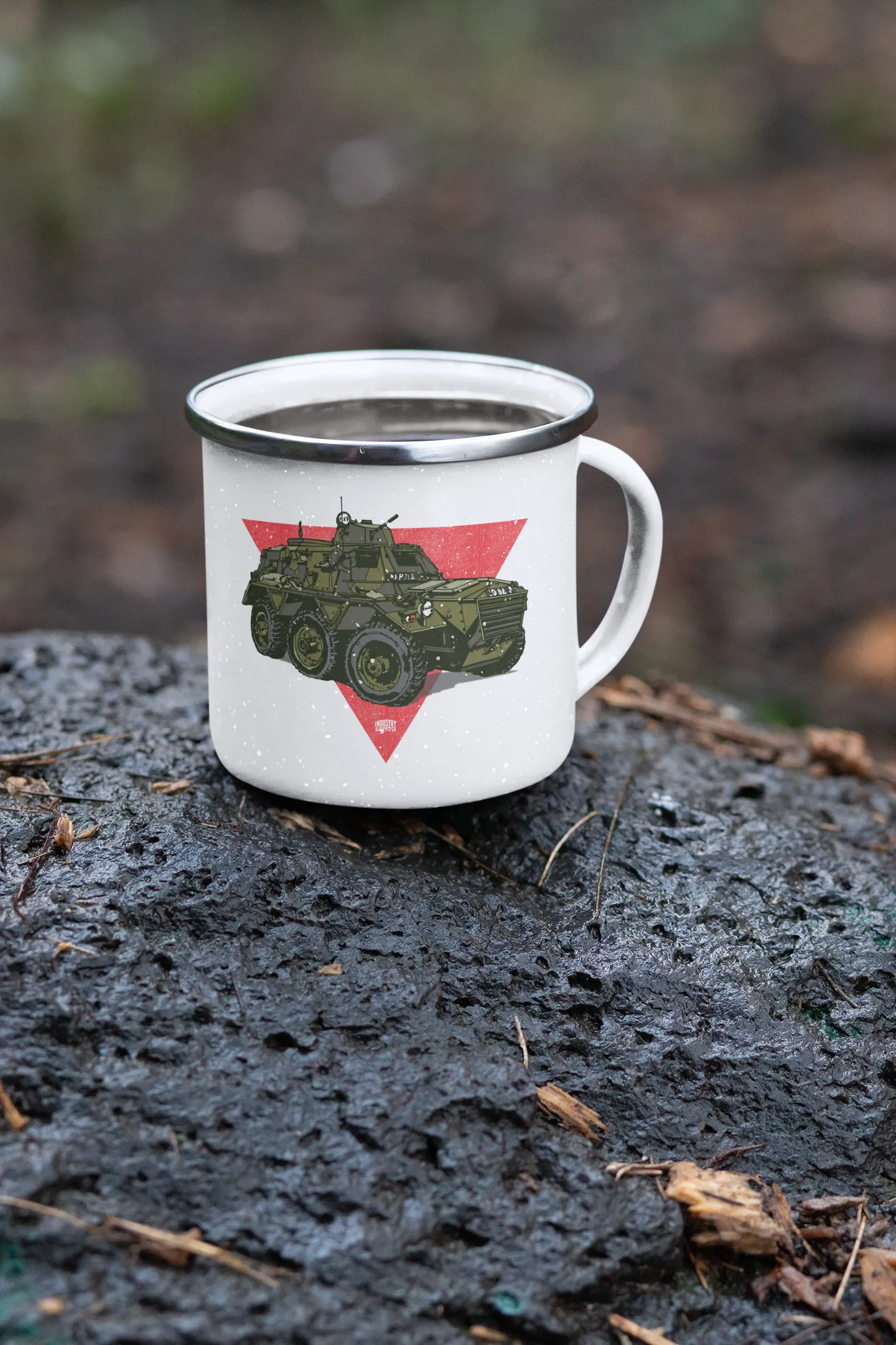 SARACEN TANK ENAMEL MUG