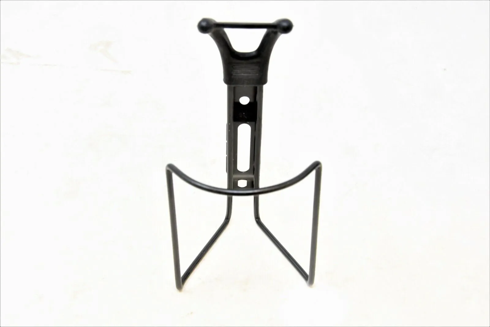 WHOLESALE JOB LOT 10 CLASSIC STYLE STEEL RACING BIKE WATER BOTTLE CAGES BLACK