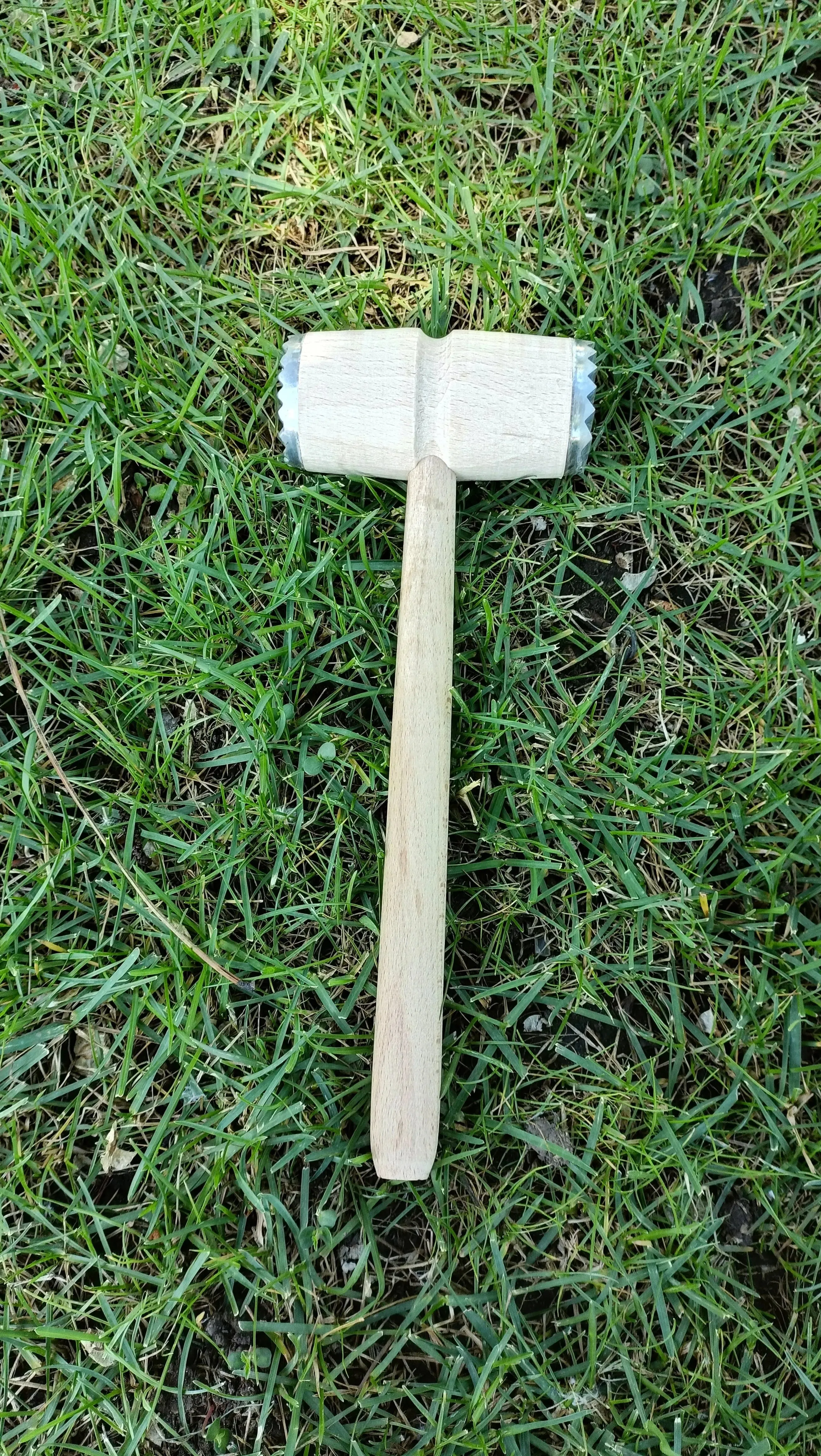 Wooden meat hammer