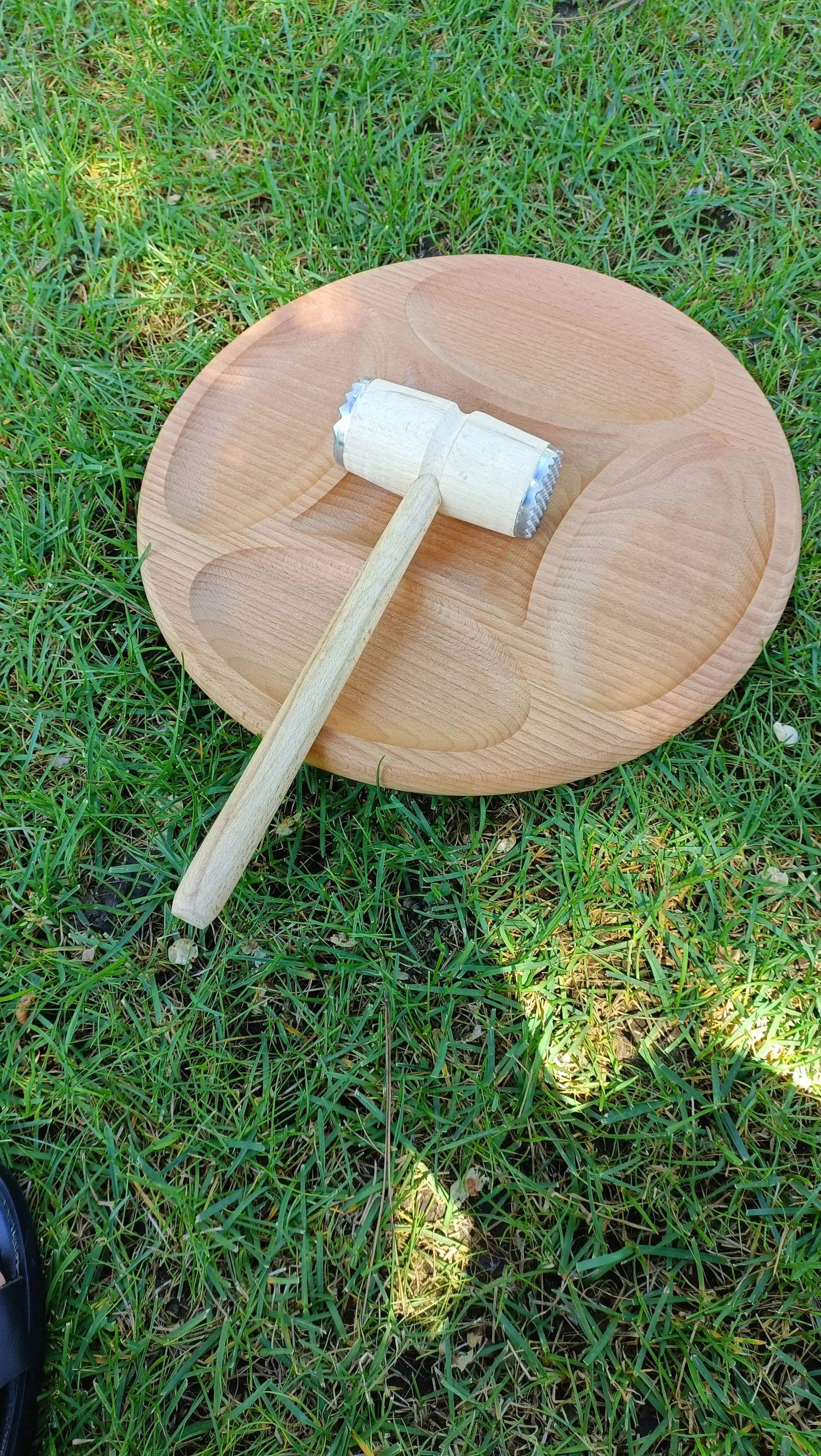 Wooden meat hammer