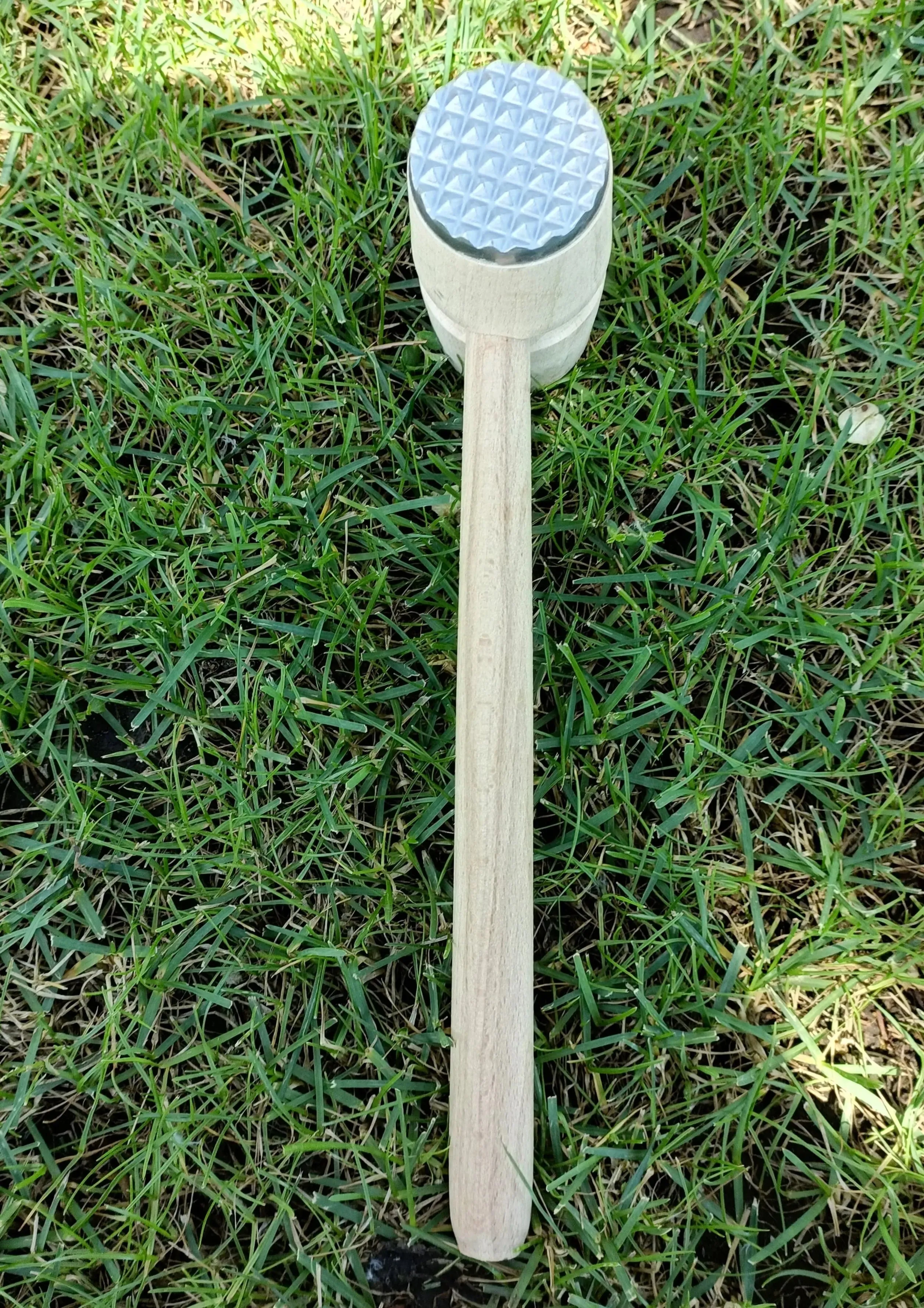 Wooden meat hammer